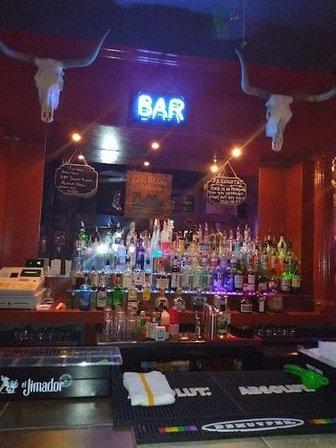 The SA Country saloon