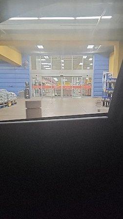 H-E-B