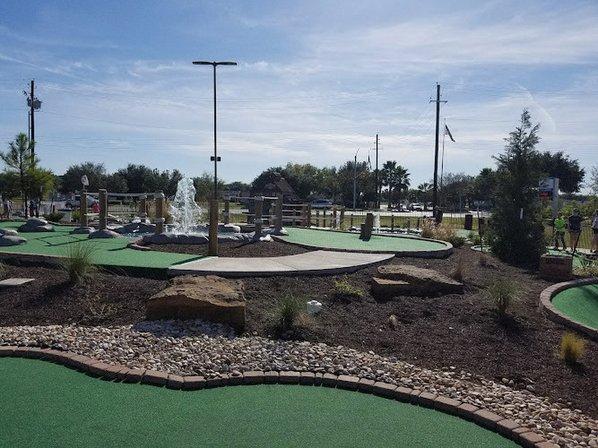 Duke's Adventure Golf