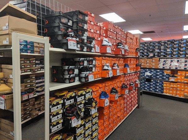 Shoe Carnival