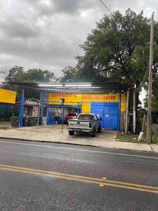 Guanajuato’s AUTO & TIRE CENTER