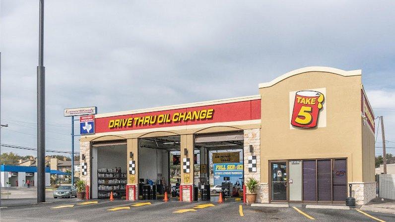 Take 5 Oil Change