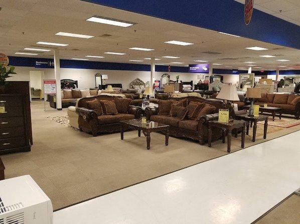 FAMSA Furniture